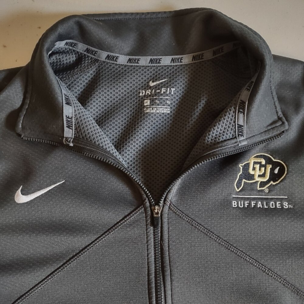 Nike Dri-Fit Colorado Buffaloes Quarter Zip Pullover — Black (Men’s L)